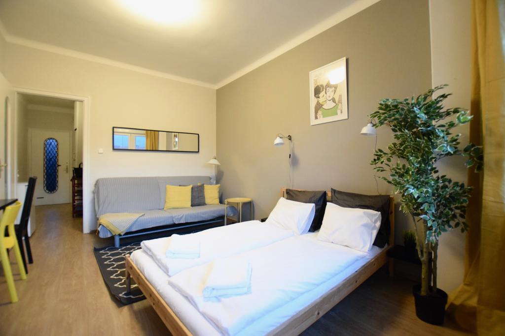 Budget Apartment By Hi5 - Vaci Street 44 Budapest Exterior photo