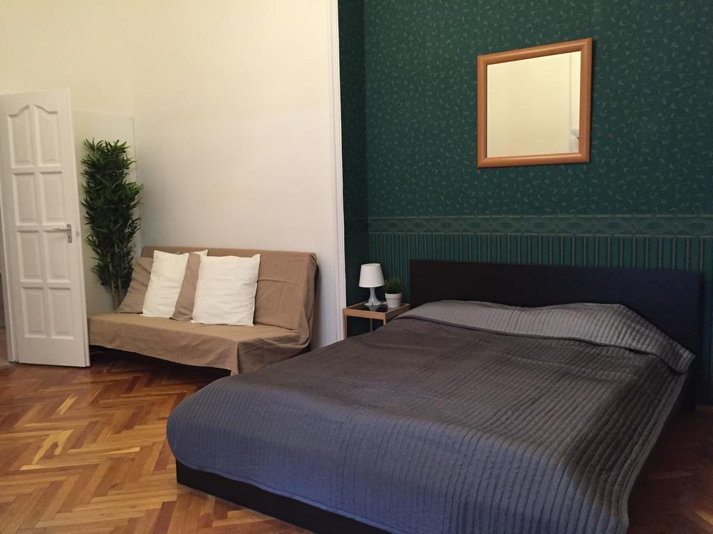 Budget Apartment By Hi5 - Vaci Street 44 Budapest Exterior photo