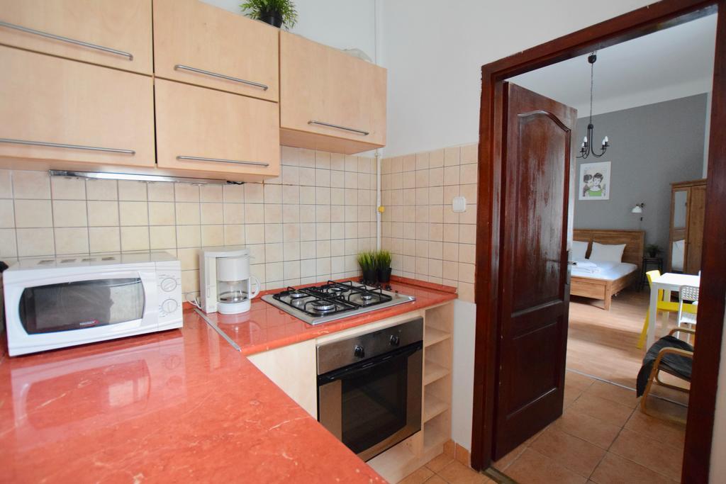 Budget Apartment By Hi5 - Vaci Street 44 Budapest Exterior photo