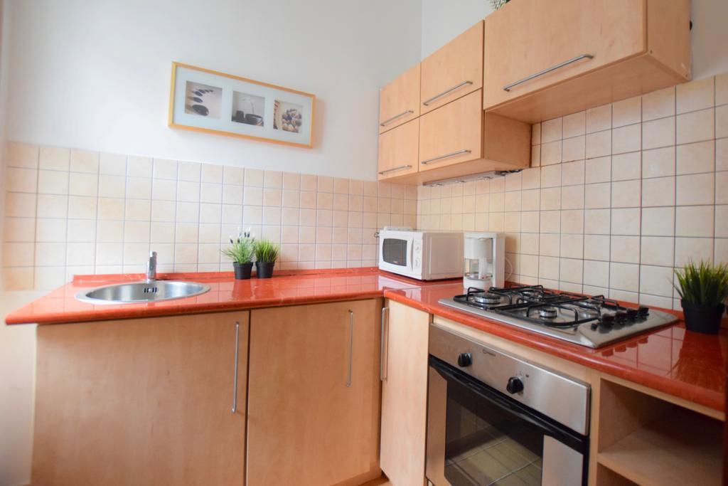 Budget Apartment By Hi5 - Vaci Street 44 Budapest Exterior photo