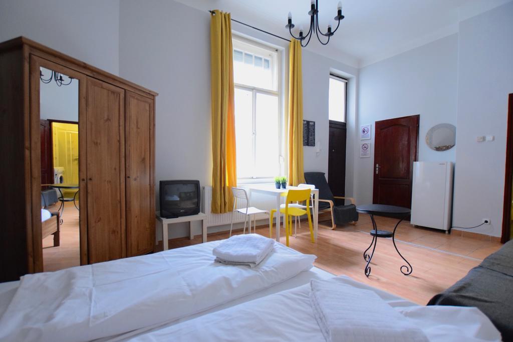 Budget Apartment By Hi5 - Vaci Street 44 Budapest Exterior photo